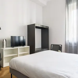  Appartamento Luxury 4 Bedrooms Close To Duomo